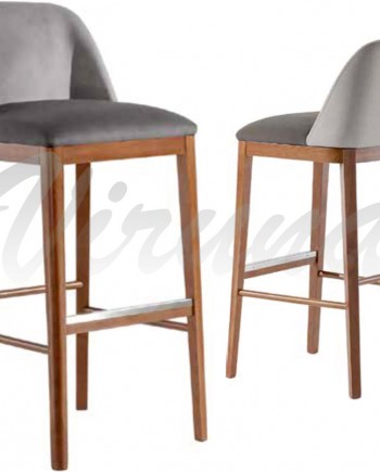 scaun-modern-de-bar-cu-structura-din-lemn-masiv